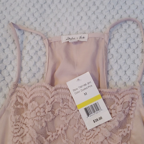 NWT Skylar & Jade Tanktop - Picture 2 of 2